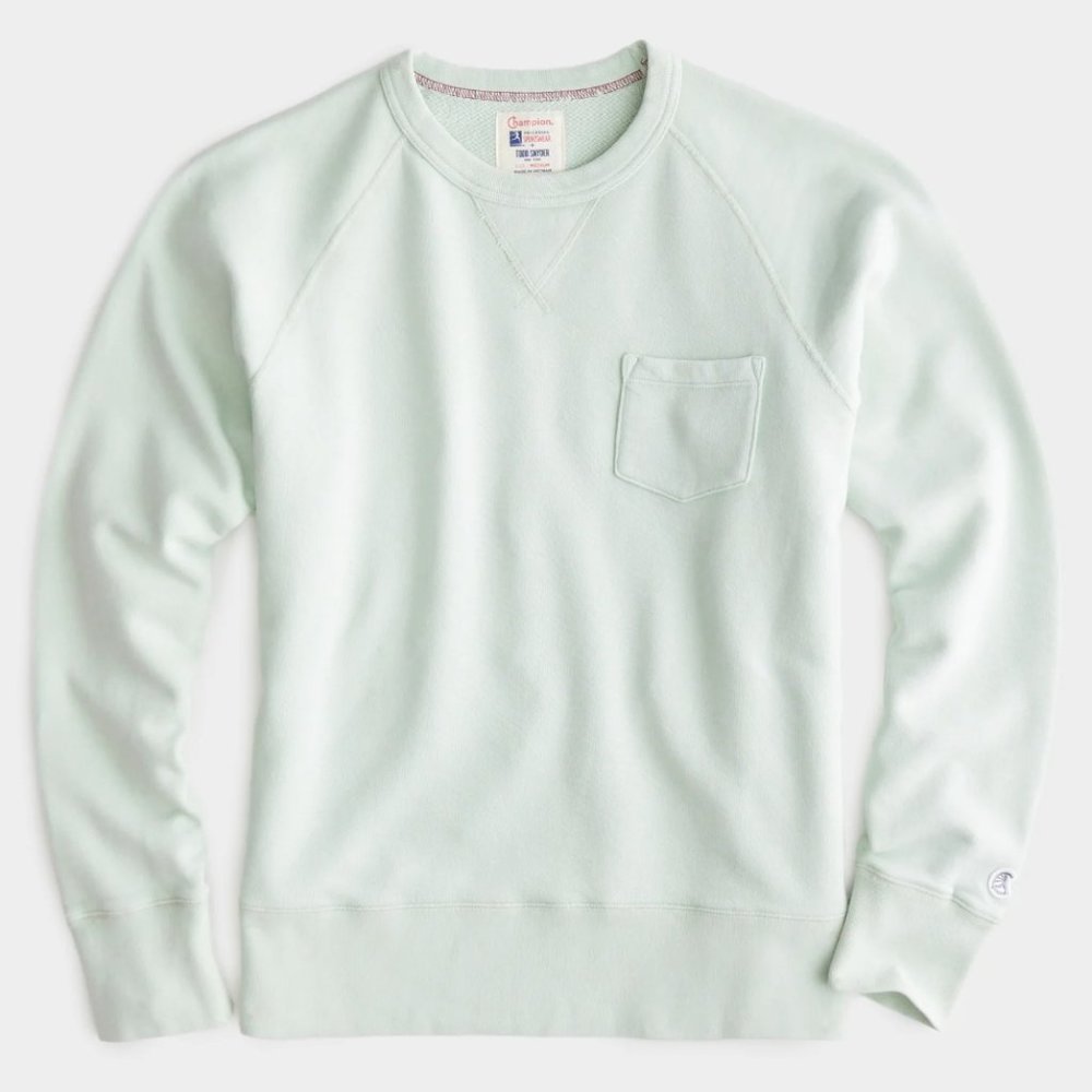 Todd Snyder SUN-FADED MIDWEIGHT POCKET SWEATSHIRT IN PALE MINT $138